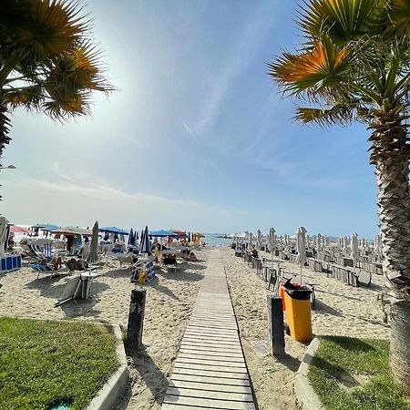 Apartments Korabi Durres Exterior photo